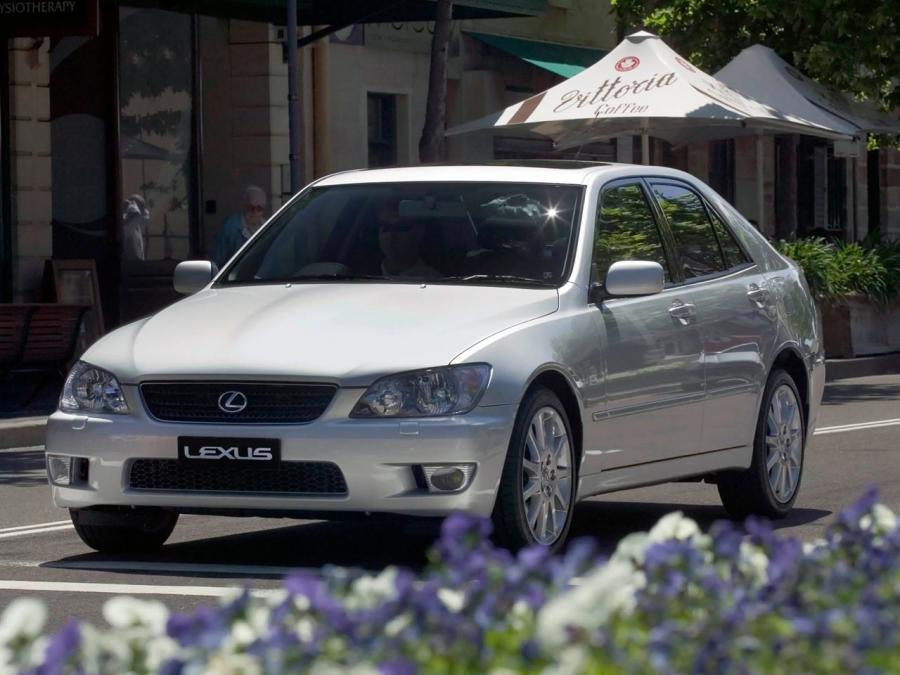  Lexus IS200 1999 года  (AU) (фото 6 из 6)